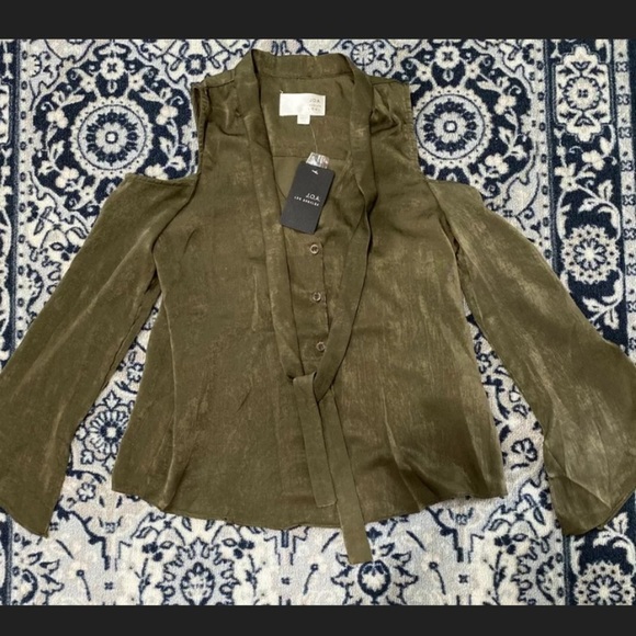 J.O.A Olive Green Blouse SZ Small - Picture 3 of 8